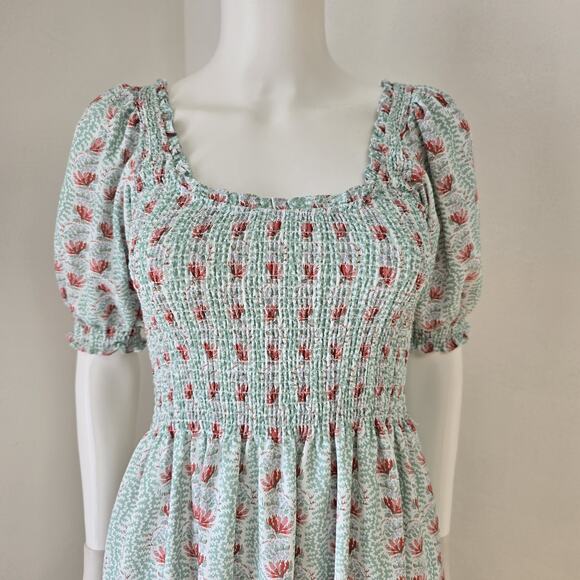 Hill House Size XXS Louisa Nap Dress Smocked Trailing Vines Puff Short Sleeve - Picture 2 of 10